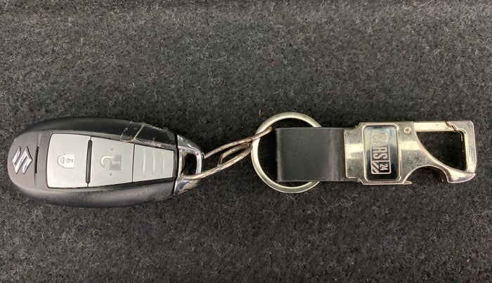 2020 Maruti Vitara Brezza ZXI+ AT SHVS DUAL TONE, Petrol, Automatic, 30,051 km, Key Close Up