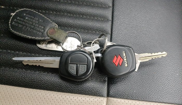 2018 Maruti Wagon R 1.0 VXI, Petrol, Manual, 64,806 km, Key Close Up