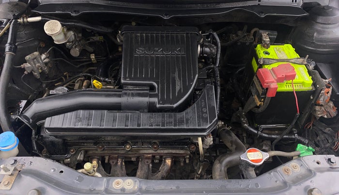 2017 Maruti Swift VXI, Petrol, Manual, 96,277 km, Engine View