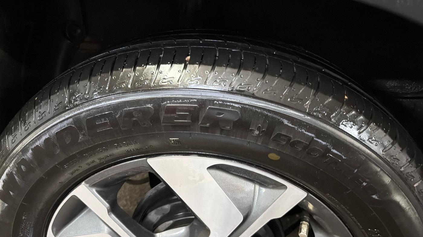 2020 KIA SONET GTX PLUS 1.0 DCT, Petrol, Automatic, 74,118 km, Right Rear Tyre Tread