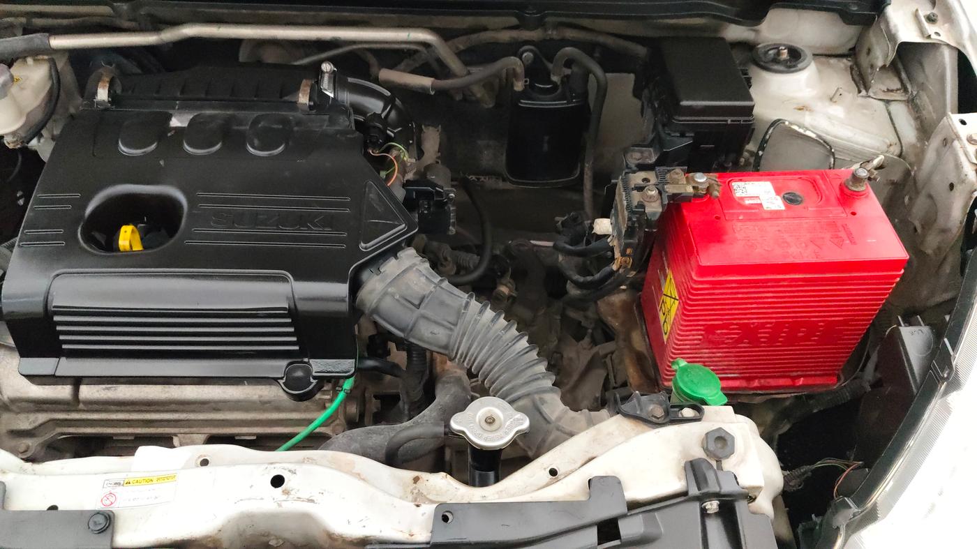 2014 Maruti Celerio VXI, Petrol, Manual, 1,27,819 km, Engine View - Left