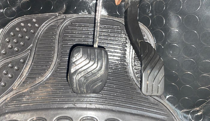 2021 Renault Kwid RXT 1.0 AMT (O), Petrol, Automatic, 58,532 km, Pedals