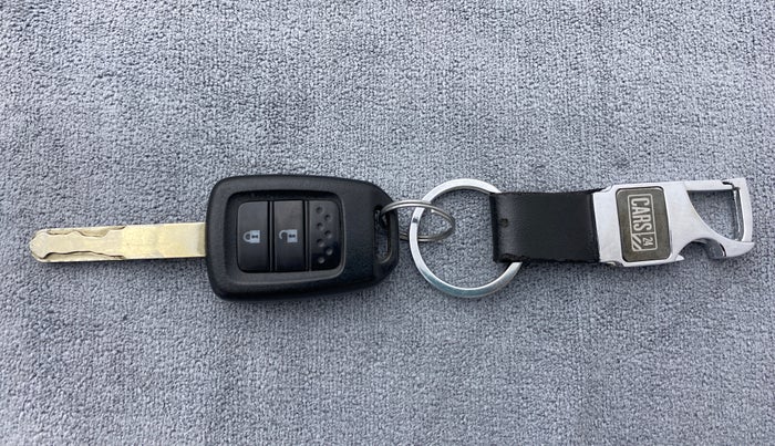 2019 Honda WR-V 1.2 i-VTEC VX MT, Petrol, Manual, 21,732 km, Key Close Up