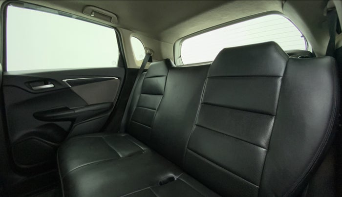 2019 Honda WR-V 1.2 i-VTEC VX MT, Petrol, Manual, 21,732 km, Right Side Rear Door Cabin