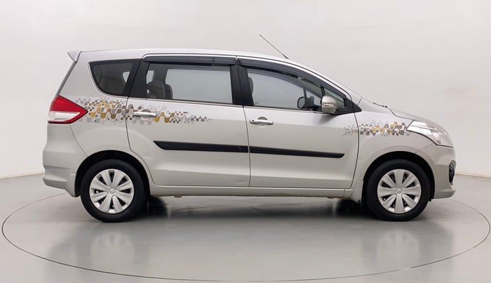 2016 Maruti Ertiga VDI SHVS, Diesel, Manual, 1,11,098 km, Right Side View