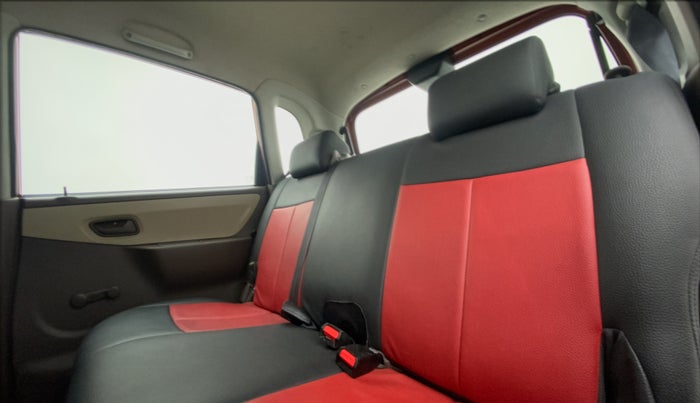 2010 Maruti Zen Estilo LXI, Petrol, Manual, 25,835 km, Right Side Rear Door Cabin