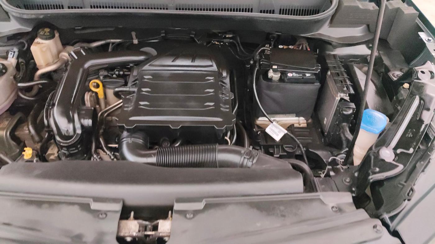 2021 Skoda KUSHAQ AMBITION 1.0L TSI AT, Petrol, Automatic, 30,889 km, Engine View - Left