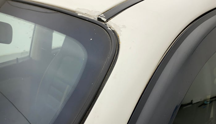 2014 Hyundai Santro Xing GLS, Petrol, Manual, 76,161 km, Left A pillar - Slight discoloration