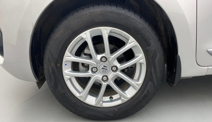 2019 Maruti Swift ZXI AMT, Petrol, Automatic, 25,849 km, Left Front Wheel