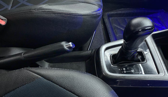2019 Maruti Swift ZXI AMT, Petrol, Automatic, 25,849 km, Gear Lever