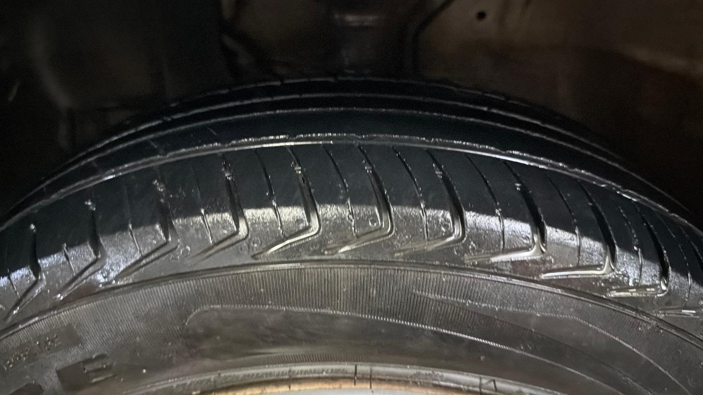 2024 Maruti New Wagon-R LXI 1.0, Petrol, Manual, 46,643 km, Left Front Tyre Tread