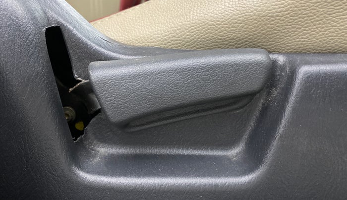 2016 Maruti Alto K10 VXI, Petrol, Manual, 47,586 km, Driver Side Adjustment Panel