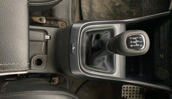 2020 Tata ALTROZ XM PLUS PETROL, Petrol, Manual, 77,454 km, Gear Lever