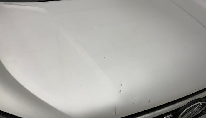 2019 Mahindra XUV300 W8 1.5 DIESEL, Diesel, Manual, 71,169 km, Bonnet (hood) - Minor scratches