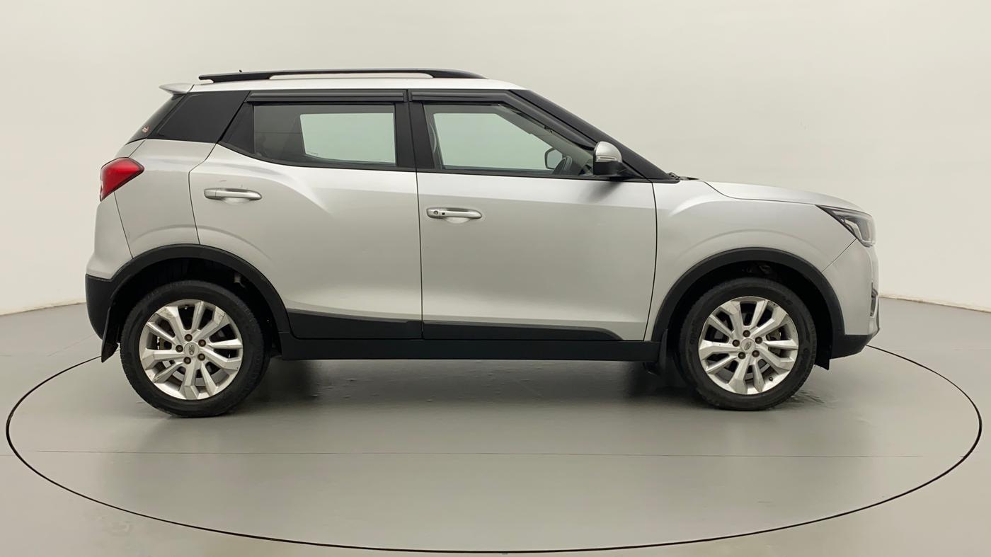 2019 Mahindra XUV300 W8 1.5 DIESEL, CNG, Manual, 71,169 km, Right Side View