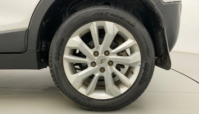 2019 Mahindra XUV300 W8 1.5 DIESEL, Diesel, Manual, 71,169 km, Left Rear Wheel