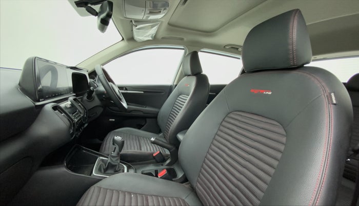 2021 KIA SONET GTX + 1.0 IMT, Petrol, Manual, 13,697 km, Right Side Front Door Cabin