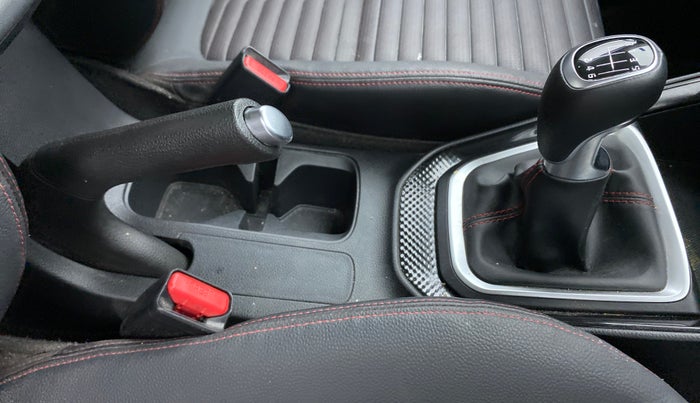 2021 KIA SONET GTX + 1.0 IMT, Petrol, Manual, 13,697 km, Gear Lever