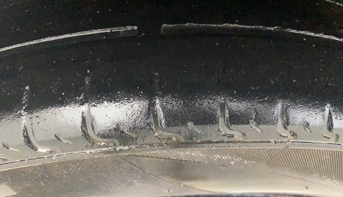 2018 Renault Kwid RXL, Petrol, Manual, 71,684 km, Right Rear Tyre Tread