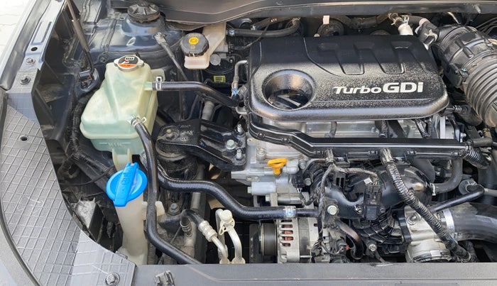 2020 Hyundai VENUE SX 1.0 TURBO, Petrol, Manual, 32,411 km, Engine View - Right