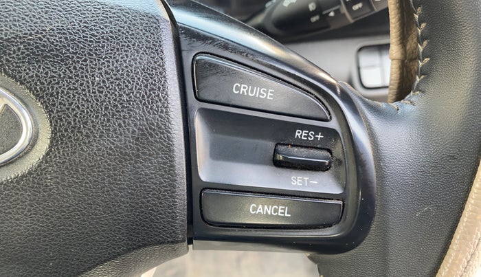 2020 Hyundai VENUE SX 1.0 TURBO, Petrol, Manual, 32,411 km, Adaptive Cruise Control