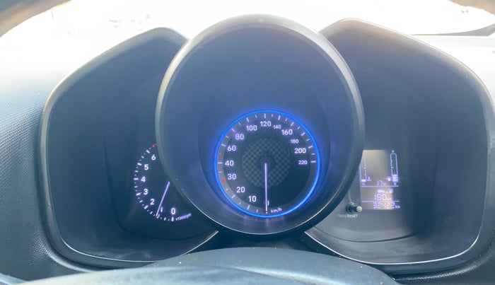 2020 Hyundai VENUE SX 1.0 TURBO, Petrol, Manual, 32,411 km, Odometer Image