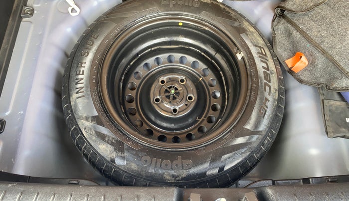 2020 Hyundai VENUE SX 1.0 TURBO, Petrol, Manual, 32,411 km, Spare Tyre