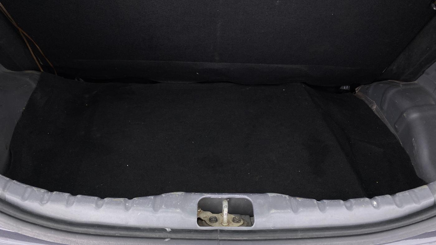 2017 Hyundai Eon ERA PLUS, Petrol, Manual, Boot Inside