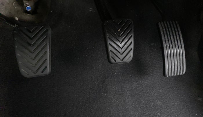 2017 Hyundai Eon ERA PLUS, Petrol, Manual, Pedals