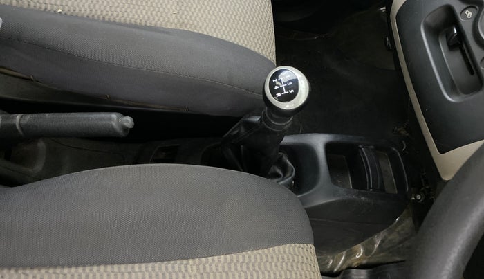 2013 Maruti Wagon R 1.0 LXI CNG, CNG, Manual, 63,165 km, Gear Lever