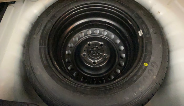 2021 Hyundai VENUE SX 1.5 CRDI, Diesel, Manual, 30,409 km, Spare Tyre