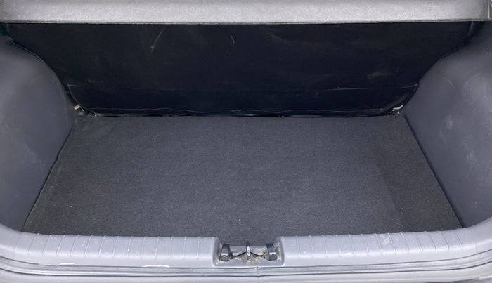 2020 Hyundai GRAND I10 NIOS SPORTZ PETROL, Petrol, Manual, 30,473 km, Boot Inside