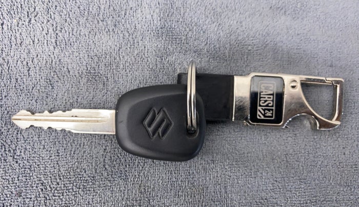 2020 Maruti Swift LXI, Petrol, Manual, 2,297 km, Key Close Up