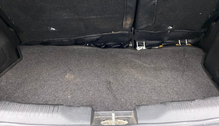 2017 Maruti IGNIS ZETA 1.3 AMT, Diesel, Automatic, 1,05,105 km, Boot Inside