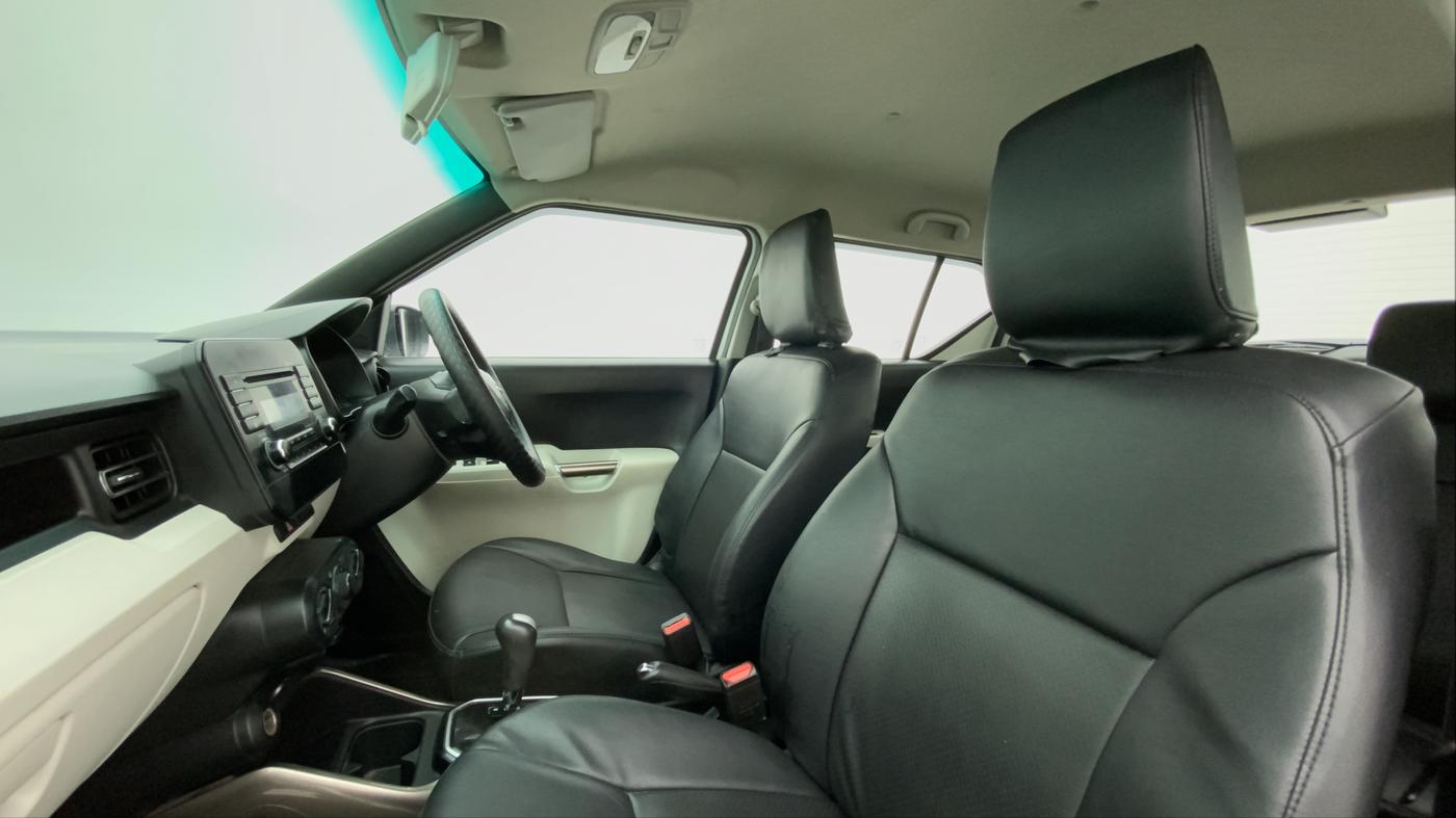 2017 Maruti IGNIS ZETA 1.3 AMT, Diesel, Automatic, 1,05,105 km, Right Side Front Door Cabin
