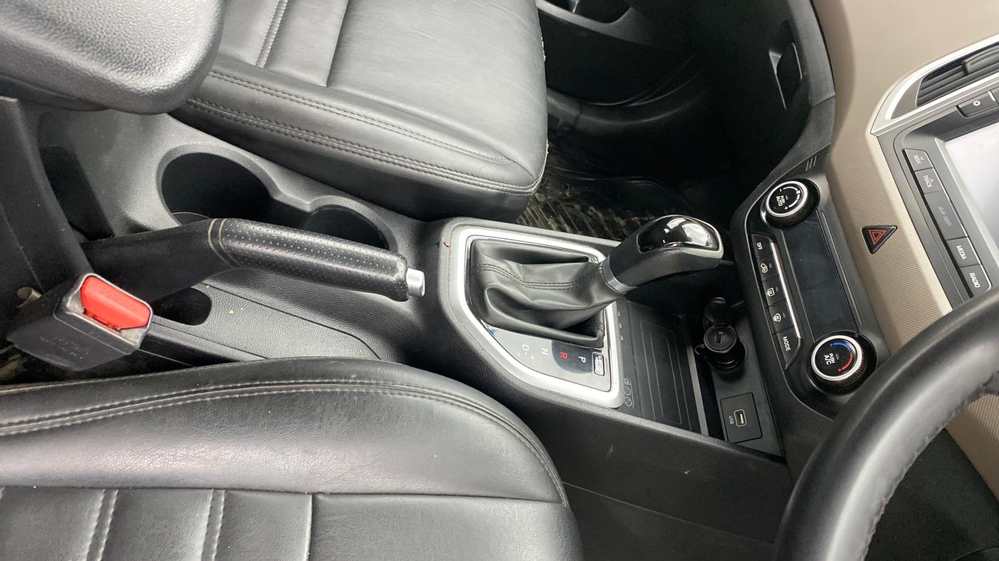 2019 Hyundai Creta SX AT 1.6 PETROL, Petrol, Automatic, 52,487 km, Gear Lever