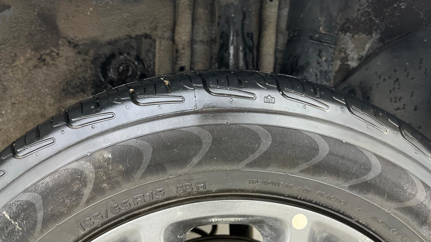 2018 Hyundai Elite i20 ASTA 1.2, Petrol, Manual, 71,021 km, Left Rear Tyre Tread