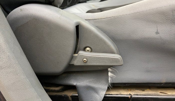 2013 Maruti Alto 800 LXI, Petrol, Manual, 73,393 km, Driver Side Adjustment Panel