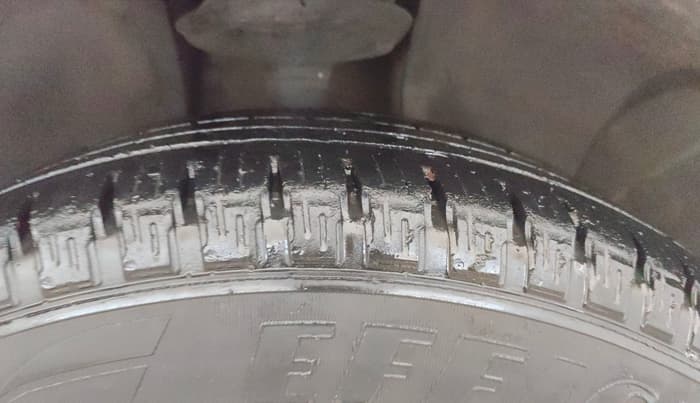2013 Renault Duster RXL PETROL, Petrol, Manual, 90,873 km, Right Front Tyre Tread