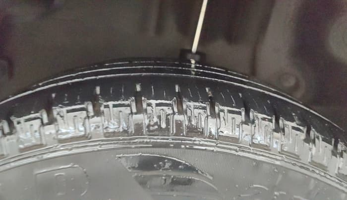 2013 Renault Duster RXL PETROL, Petrol, Manual, 90,873 km, Left Rear Tyre Tread