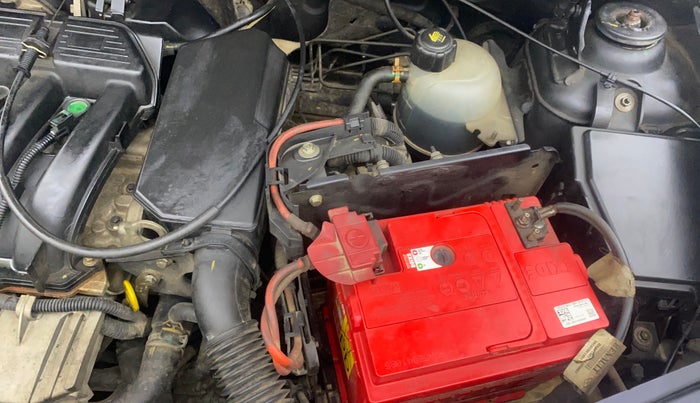 2014 Nissan Terrano XL (P), Petrol, Manual, 77,126 km, Engine View - Left