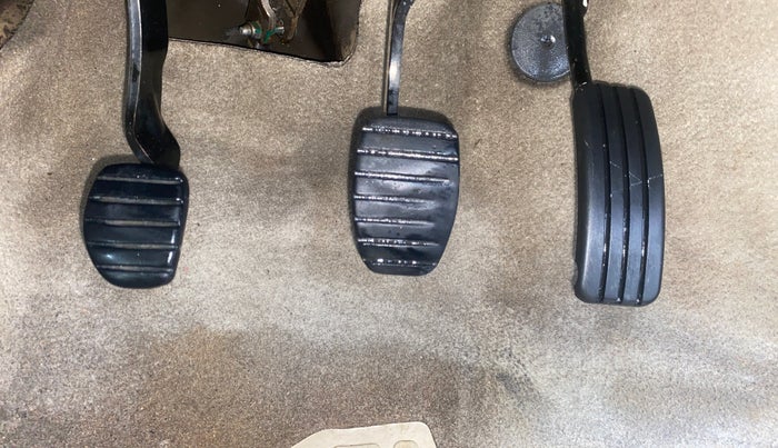 2014 Nissan Terrano XL (P), Petrol, Manual, 77,126 km, Pedals