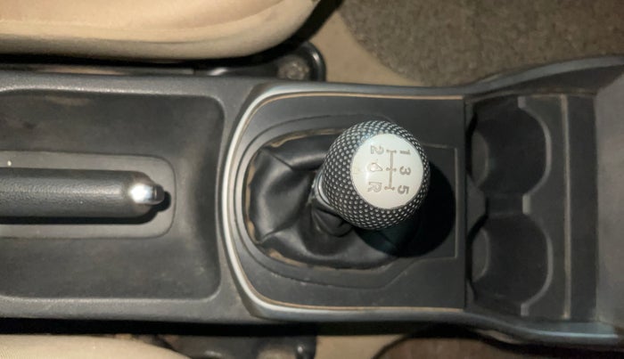 2014 Honda City 1.5L I-VTEC SV, CNG, Manual, 66,485 km, Gear Lever