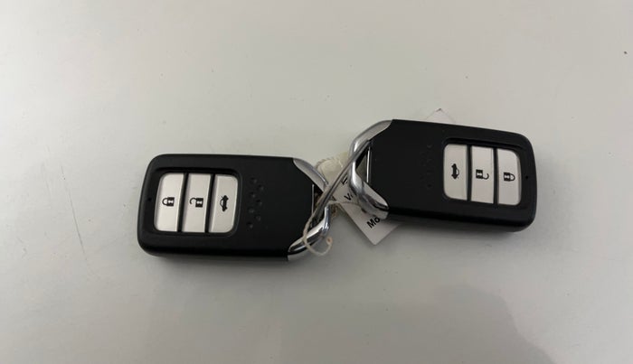 2019 Honda City 1.5L I-VTEC V MT, Petrol, Manual, 29,713 km, Key Close Up