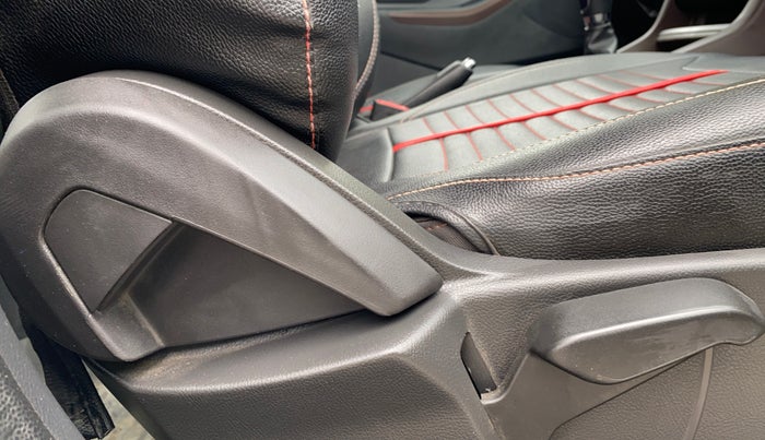 2018 Ford FREESTYLE TITANIUM 1.2 PETROL, Petrol, Manual, 5,865 km, Driver Side Adjustment Panel