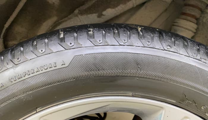 2022 Hyundai Verna SX 1.5 VTVT, Petrol, Manual, 23,164 km, Left Rear Tyre Tread