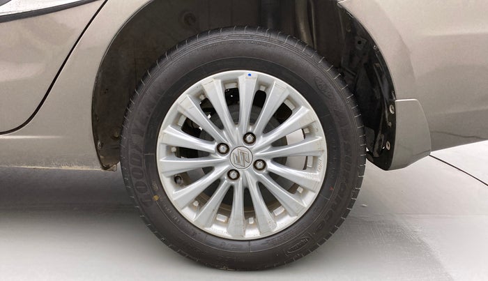 2019 Maruti Ciaz DELTA AT 1.5 SHVS PETROL, Petrol, Automatic, 69,022 km, Left Rear Wheel