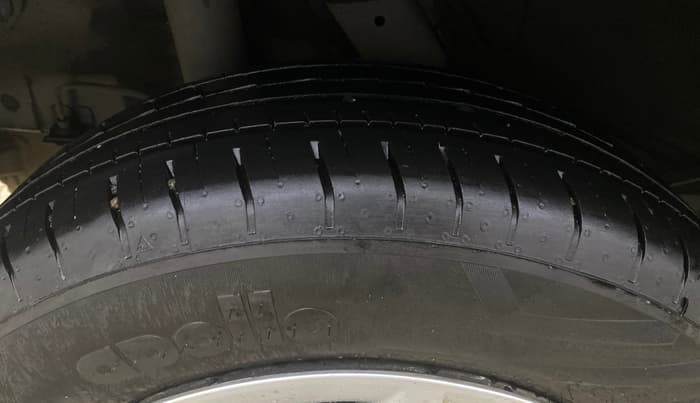 2022 Hyundai VENUE SX 1.2 PETROL, Petrol, Manual, 69,391 km, Right Rear Tyre Tread