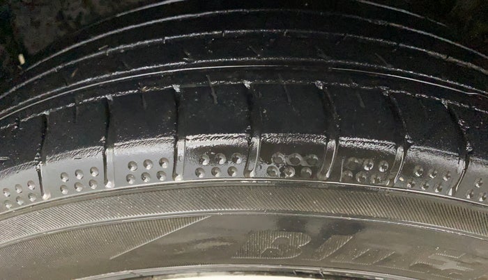 2012 Honda City 1.5L I-VTEC S MT, Petrol, Manual, 1,47,423 km, Left Front Tyre Tread