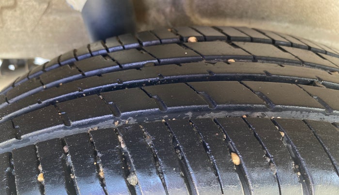 2021 Maruti New Wagon-R LXI (O) 1.0, Petrol, Manual, 15,874 km, Right Rear Tyre Tread